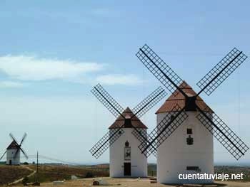 Molinos en La Sierra, Mota del Cuervo (Cuenca)